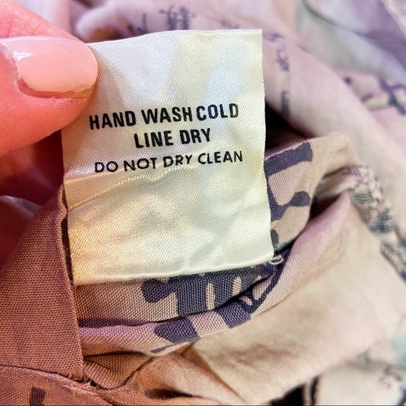 Endless Knot Art reversible rayon patterned button up tank vest - Picture 7 of 13